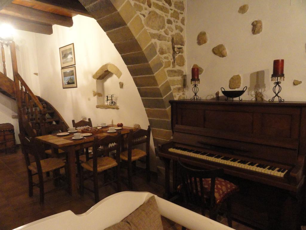 Villa Kamilari Bagian luar foto