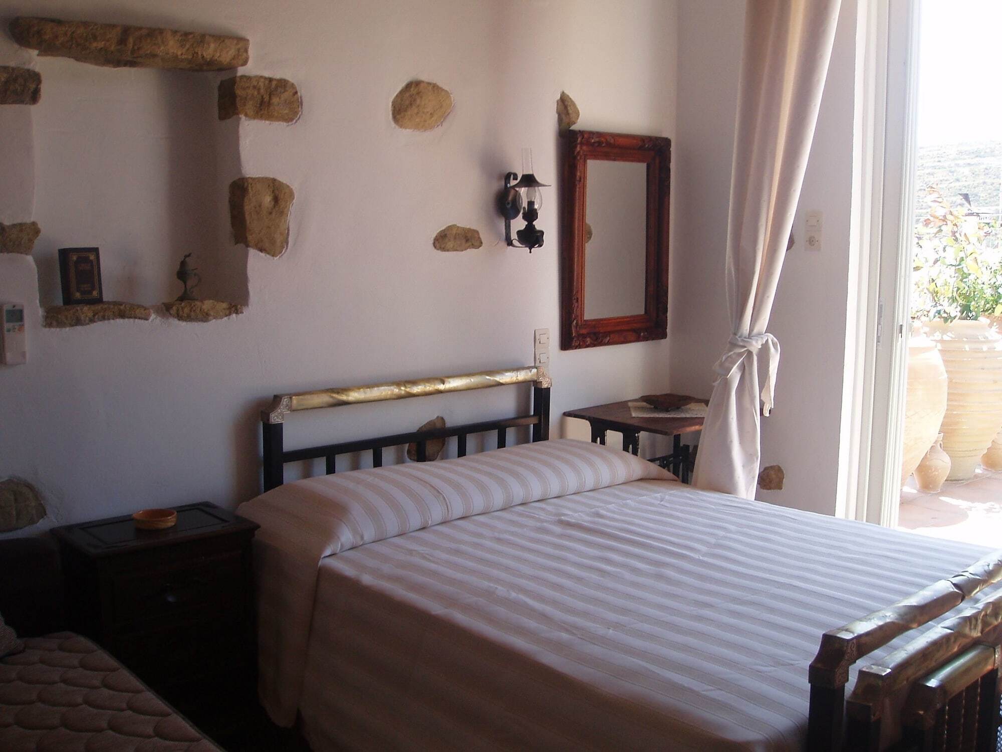 Villa Kamilari Bagian luar foto
