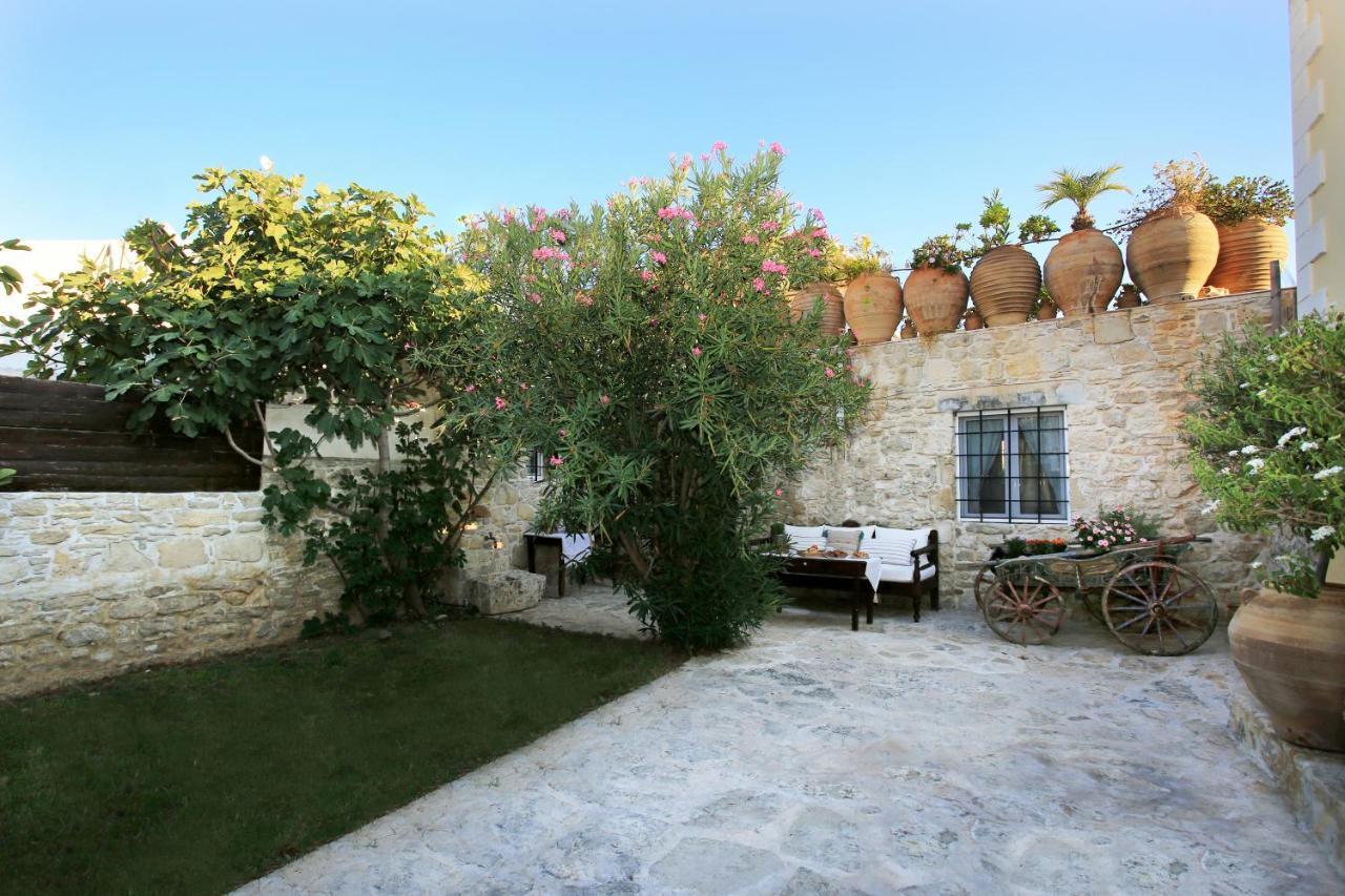 Villa Kamilari Bagian luar foto